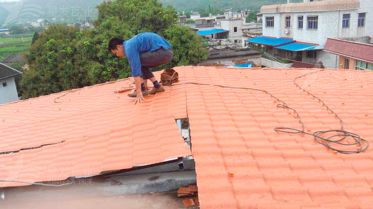 汕头屋顶铺设安装合成树脂瓦时，牢牢记住这3点，就不怕屋顶出问题！